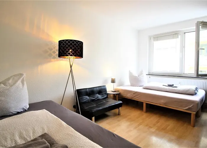 Private Room-Vineyards And City
