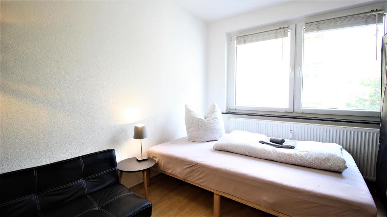 Private Room-vineyards And City Homestay