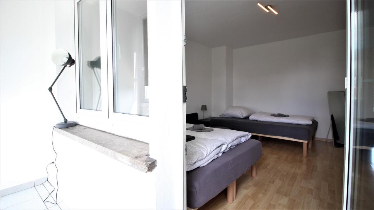 Private Room-vineyards And City Homestay *