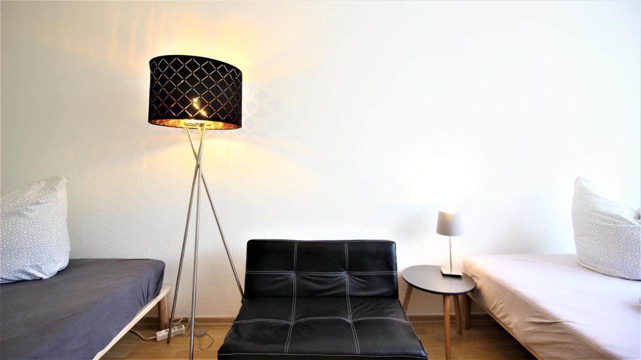 Homestay Private Room-vineyards And City