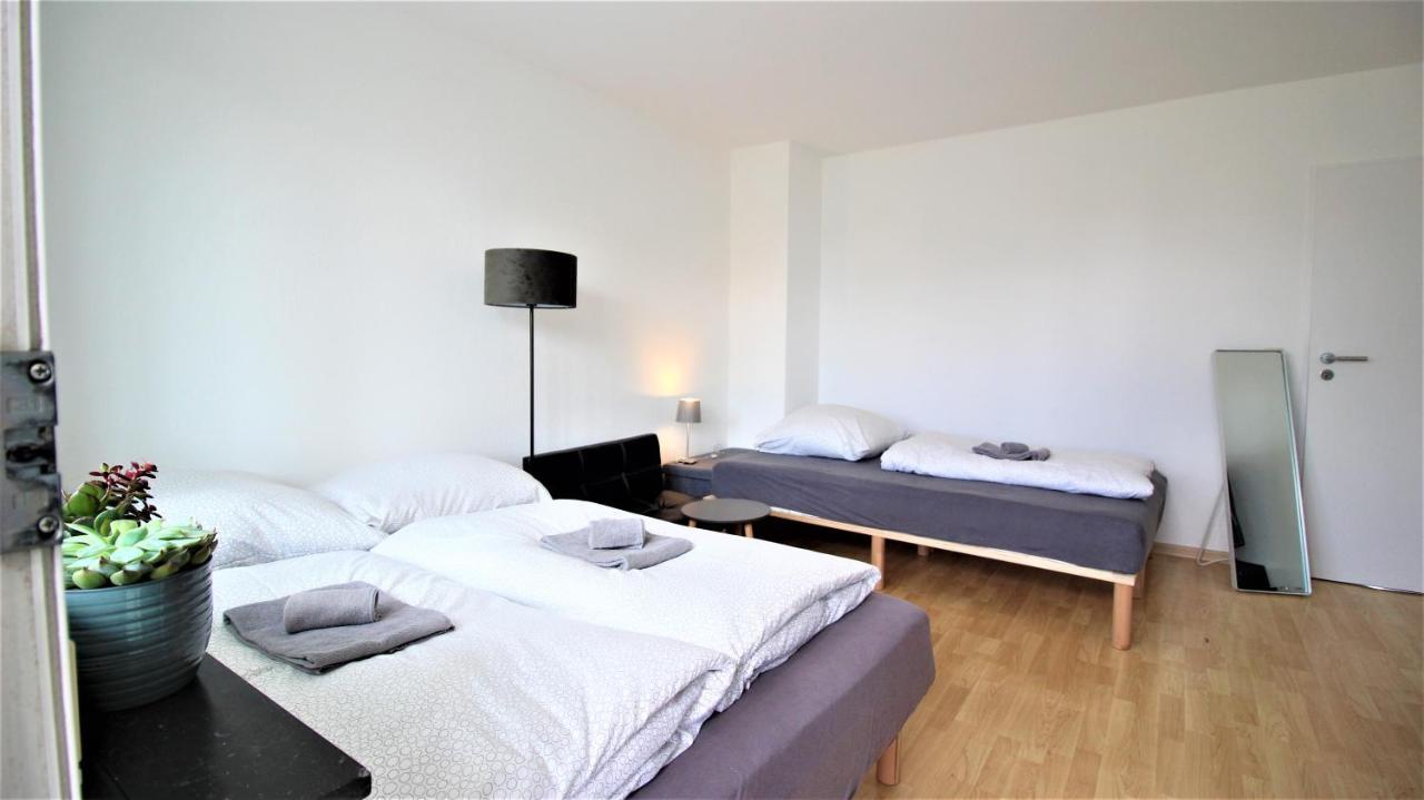 Homestay Private Room-vineyards And City