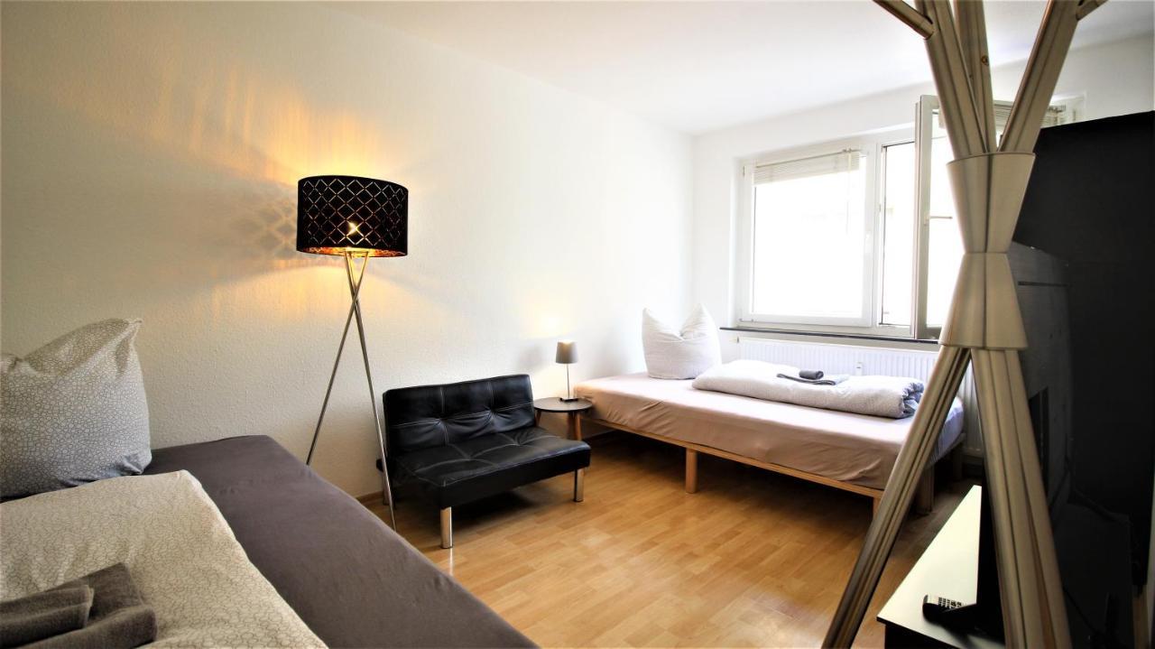 Private Room-vineyards And City Homestay